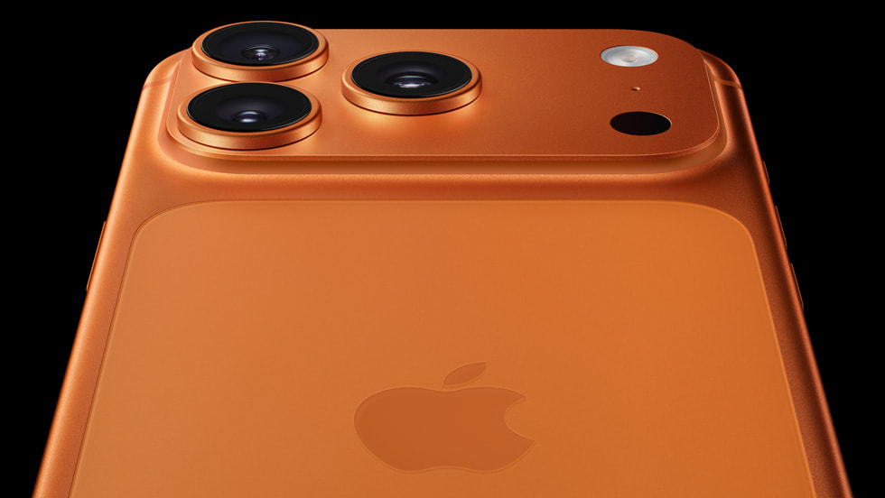 iPhone 17 Proのカメラ周辺のクローズアップ
